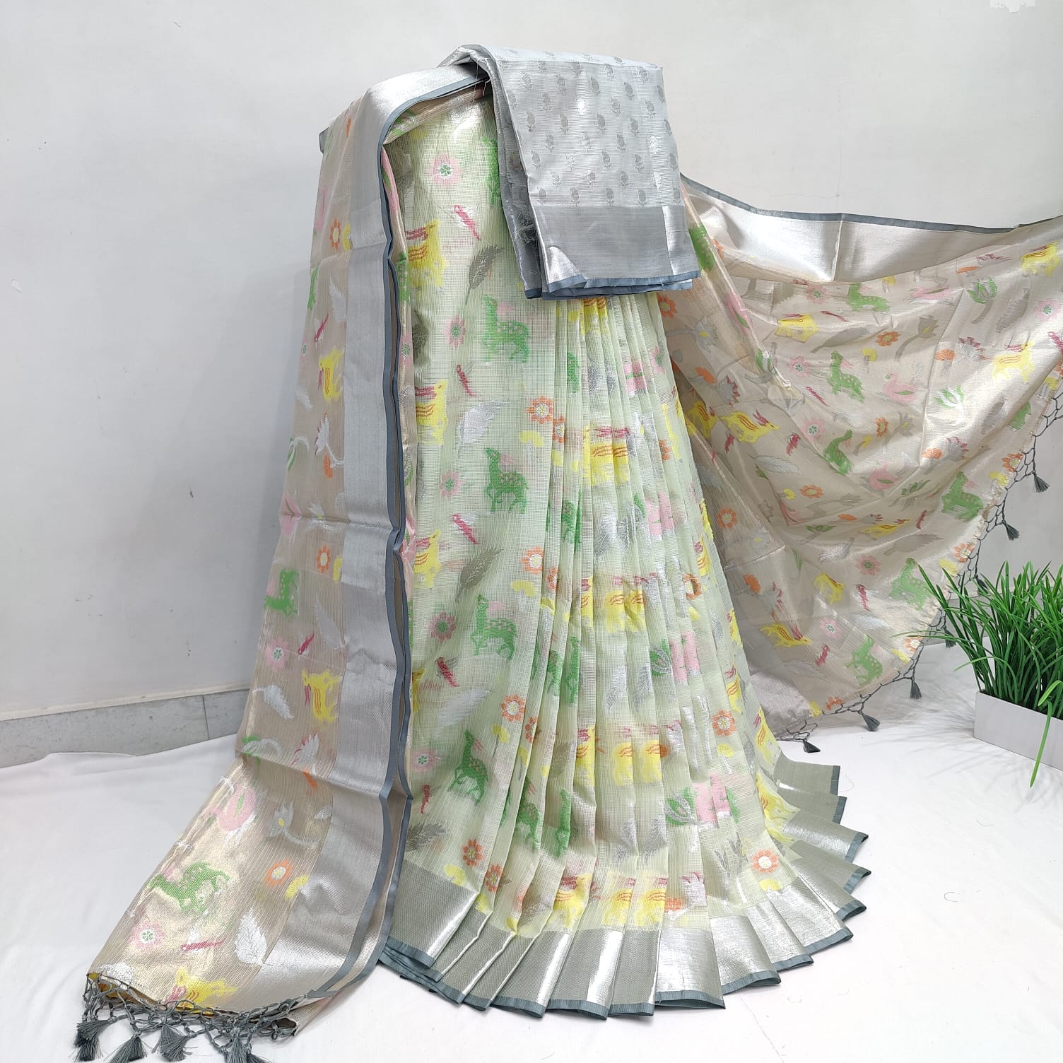 KOTA DORIA SOFT SILK &nbsp;TISSUE DUPATTA WEAVING LEHANGA/HALF SAREE